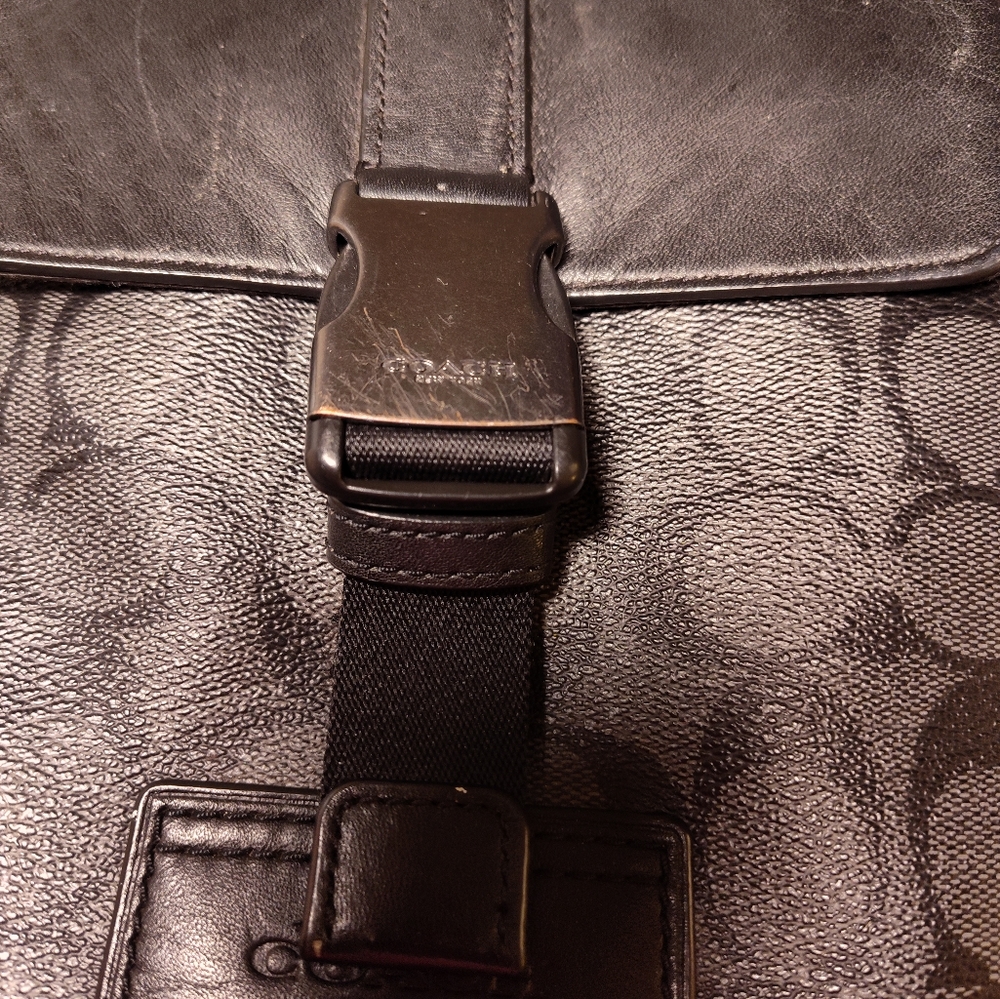 Black Coach Men's Bag - Picture 3 of 3